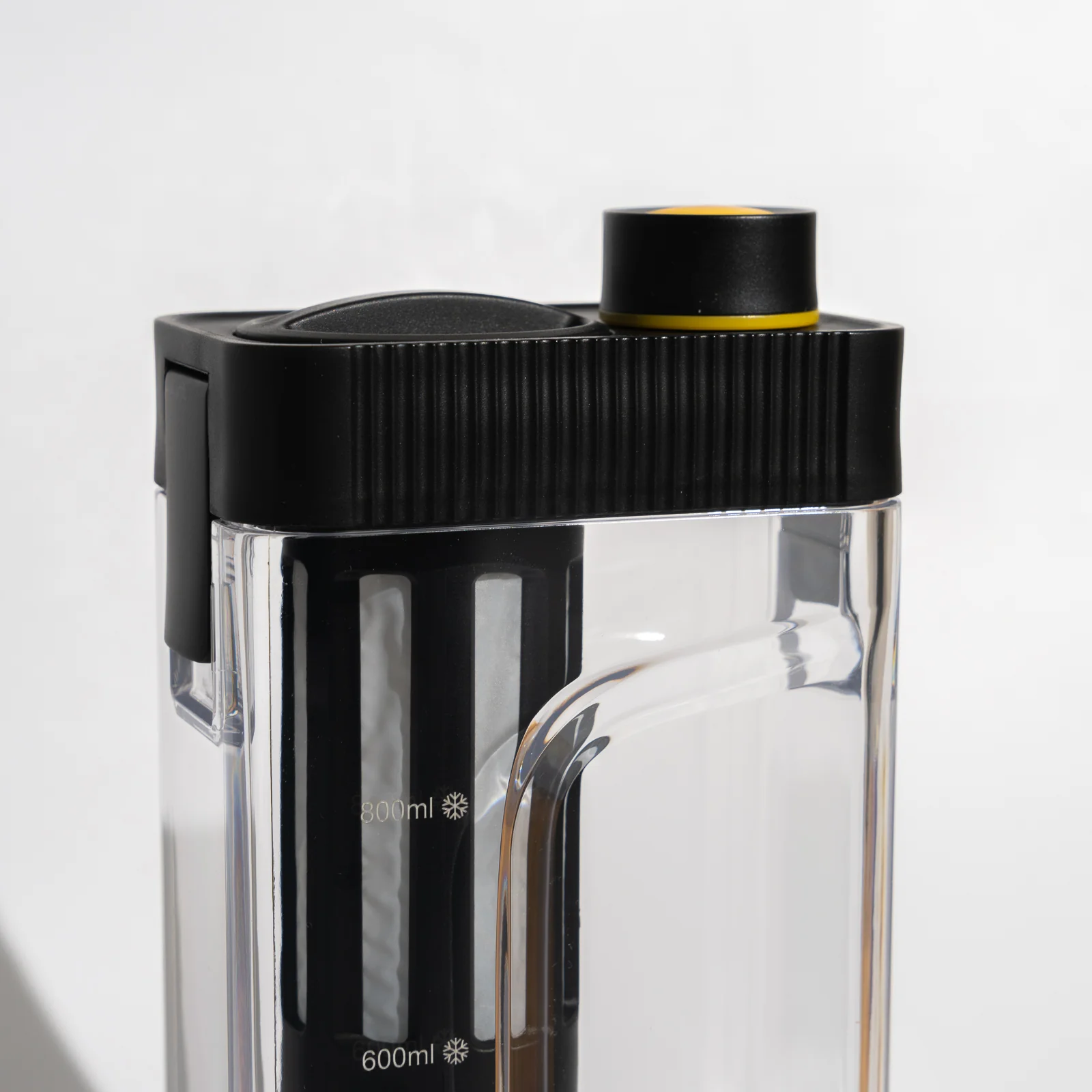 Mavo - Crysbrick Cold Brew Coffee Maker - 800mL - White - Image 4