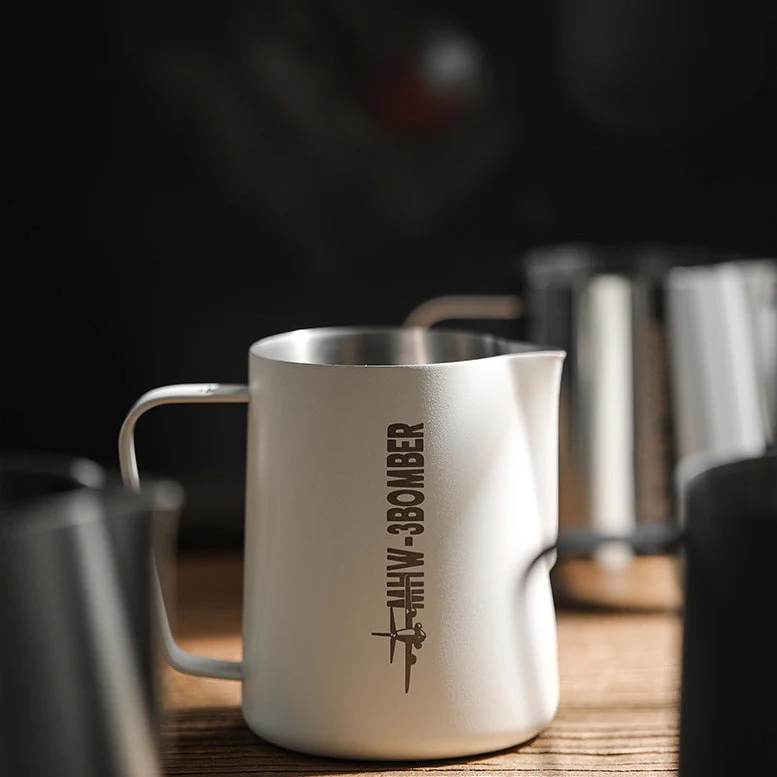 MHW-3BOMBER - 3.0 Milk Pitcher | 450 mL / 15 oz - 450 mL / 3.0 Matte Black