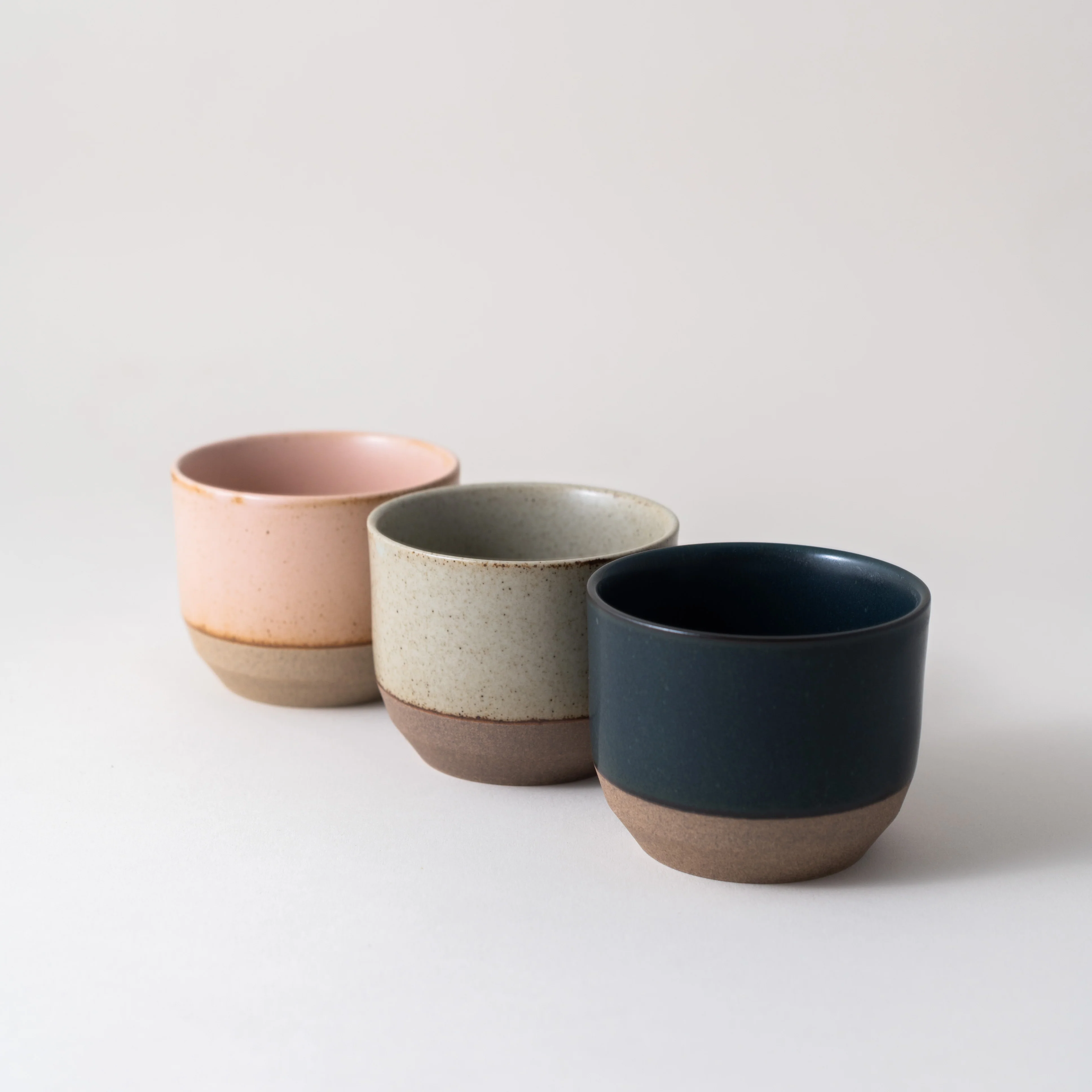 Kinto - Ceramic Lab Cup 180 mL - Black/Navy