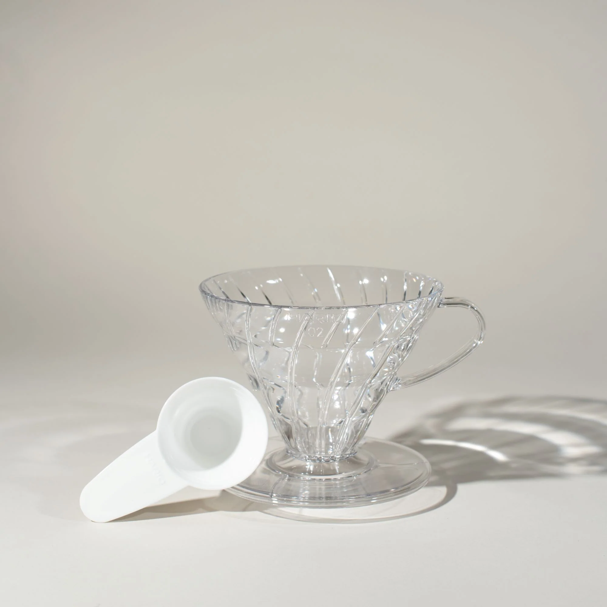Hario - V60 Dripper Plastic - V60-03 - Clear - Image 2