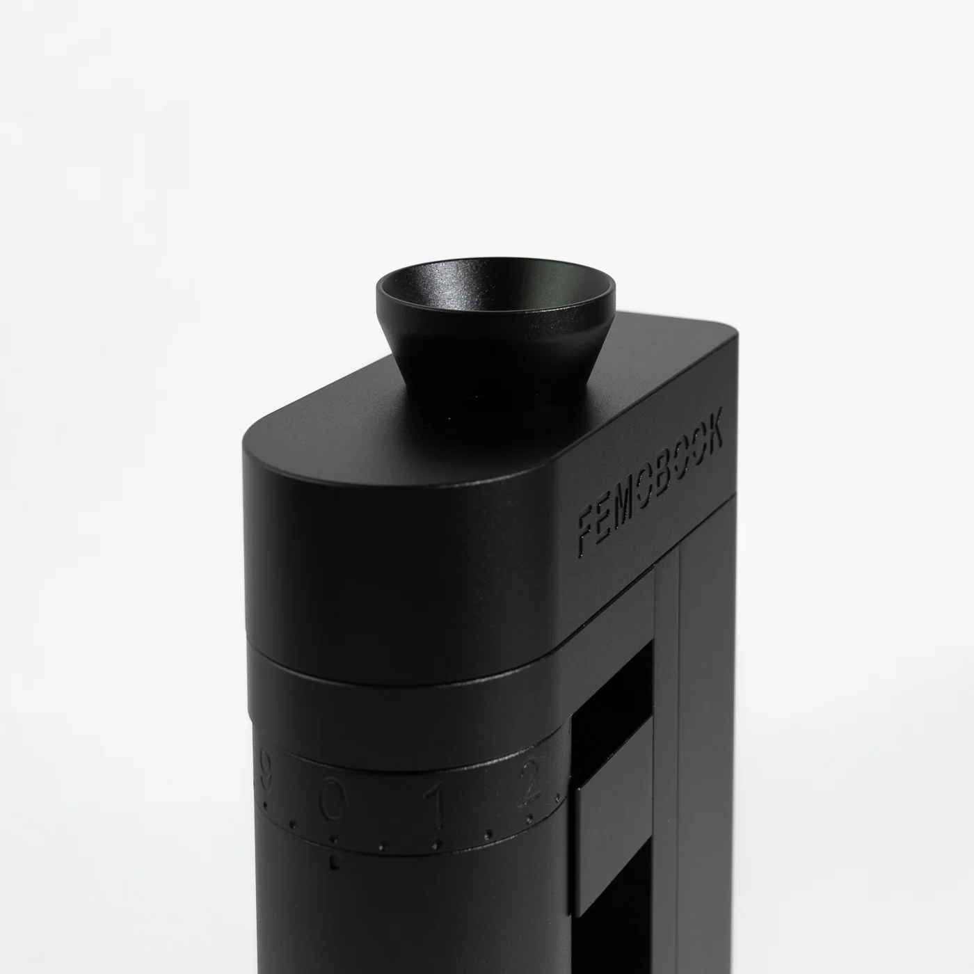 Femobook - A4Z Rechargable Electric Grinder - Black - Image 5