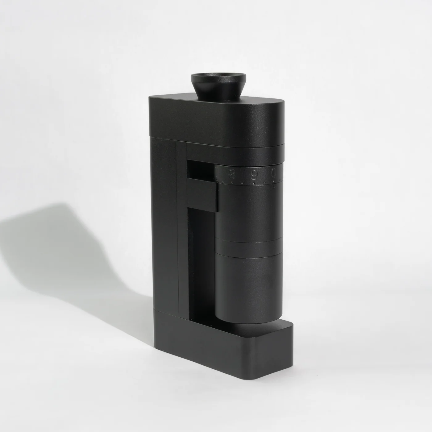 Femobook - A4Z Rechargable Electric Grinder - Black - Image 2